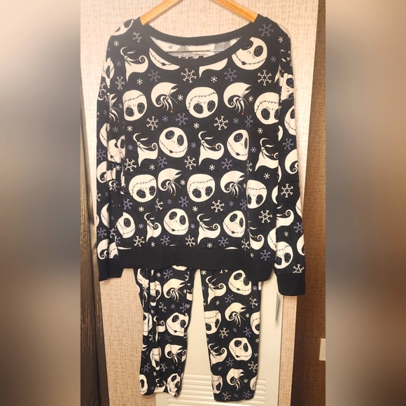 Disney Other - Nightmare Before Christmas Set